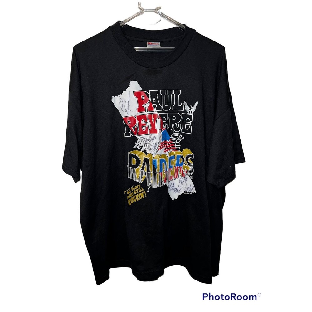 Vintage Paul Revere & the Raiders Signed Autographed T-Shirt
